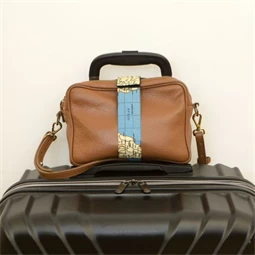 Elasztikus rögzítő szíj bőröndhöz, világjáró 44,5x12 cm