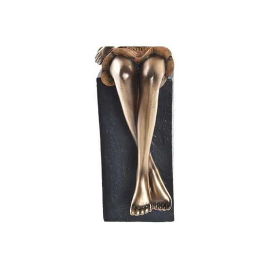 Figura lány 9x10x35 cm 2 féle