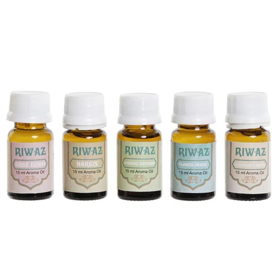 Illóolaj 15 ml 4x4x11 cm 5 féle