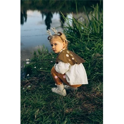 Jelmez kislányoknak őzike, vegyes