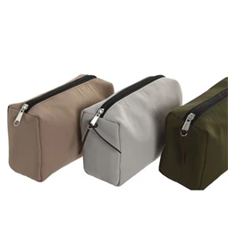 Neszesszer 16,5x7x10,5 cm 3 féle