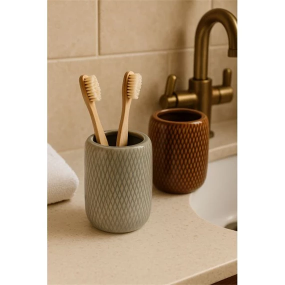 Pohár 8,5x8,5x10 cm 2 féle