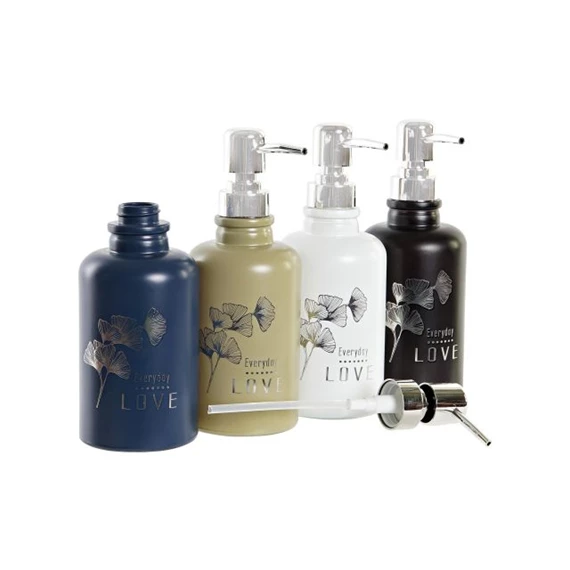 Szappantartó 10x7,5x20 cm 4 féle 400 ml