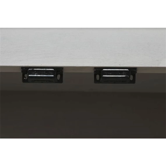 Szekrény 82x45x195 cm