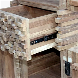 Szekrény 50x45x180 cm