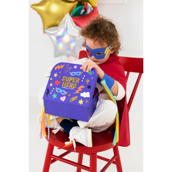 Szuperhős jelmez, mix